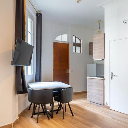 Appartement Metro Alexandre Dumas Париж Екстериор снимка