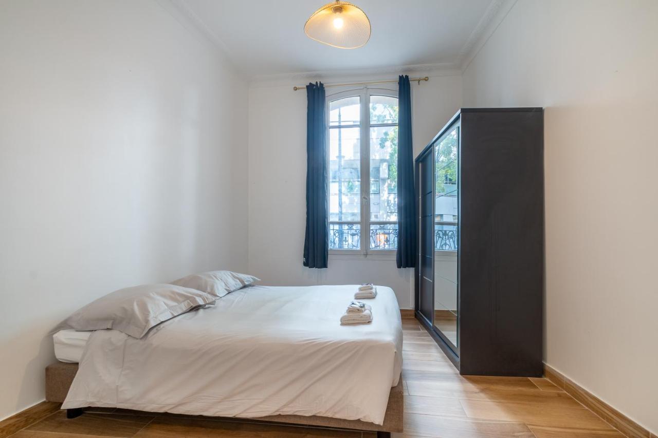 Appartement Metro Alexandre Dumas Париж Екстериор снимка