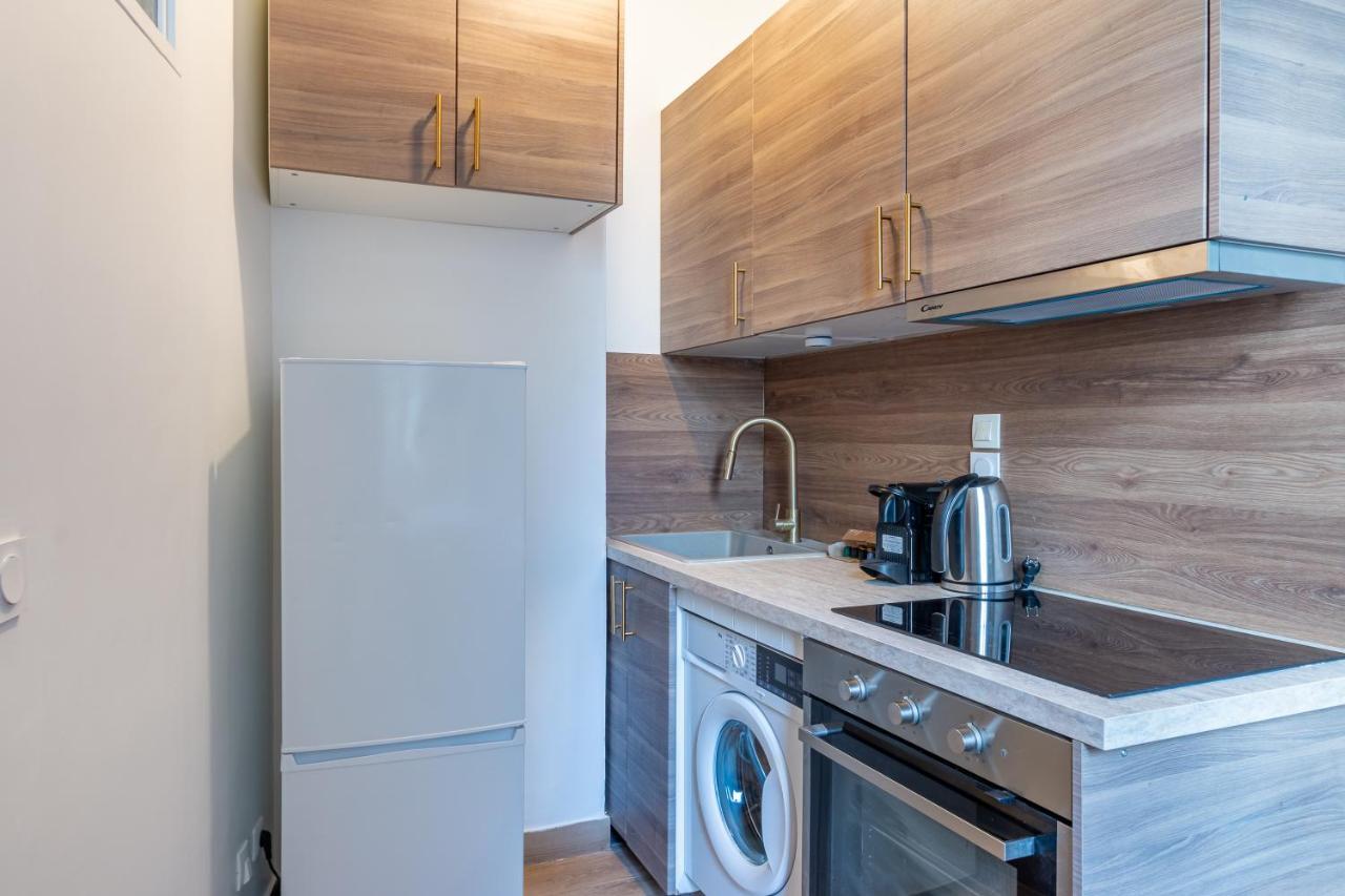 Appartement Metro Alexandre Dumas Париж Екстериор снимка