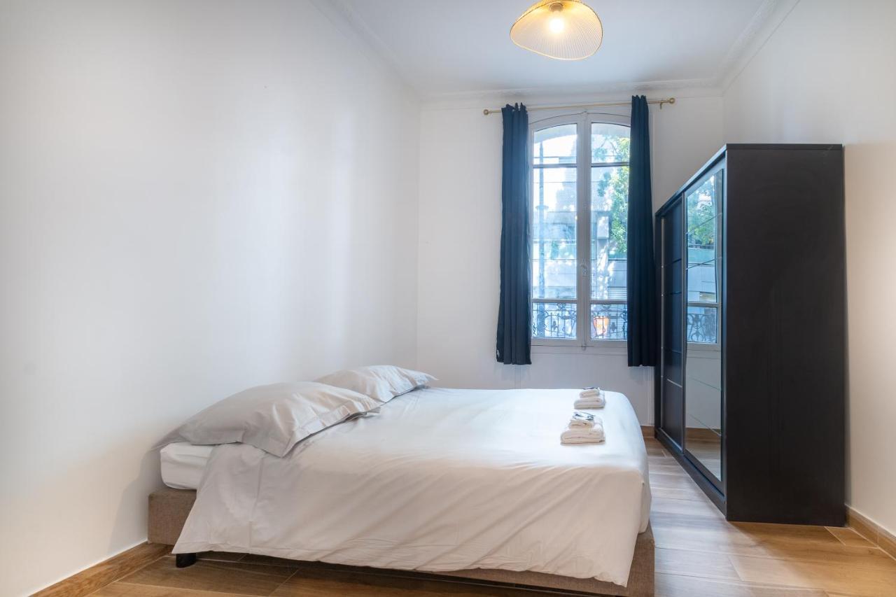 Appartement Metro Alexandre Dumas Париж Екстериор снимка
