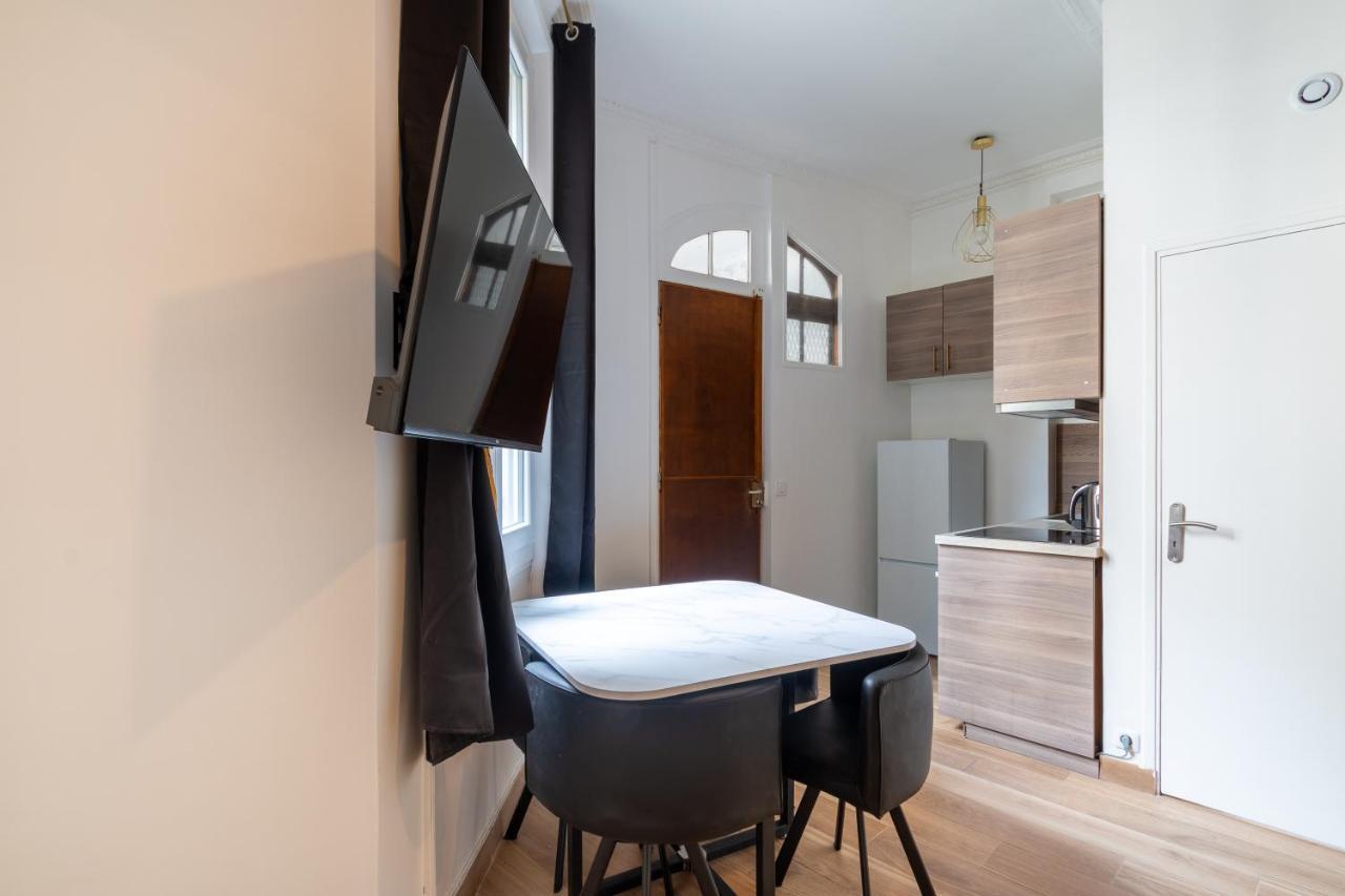 Appartement Metro Alexandre Dumas Париж Екстериор снимка