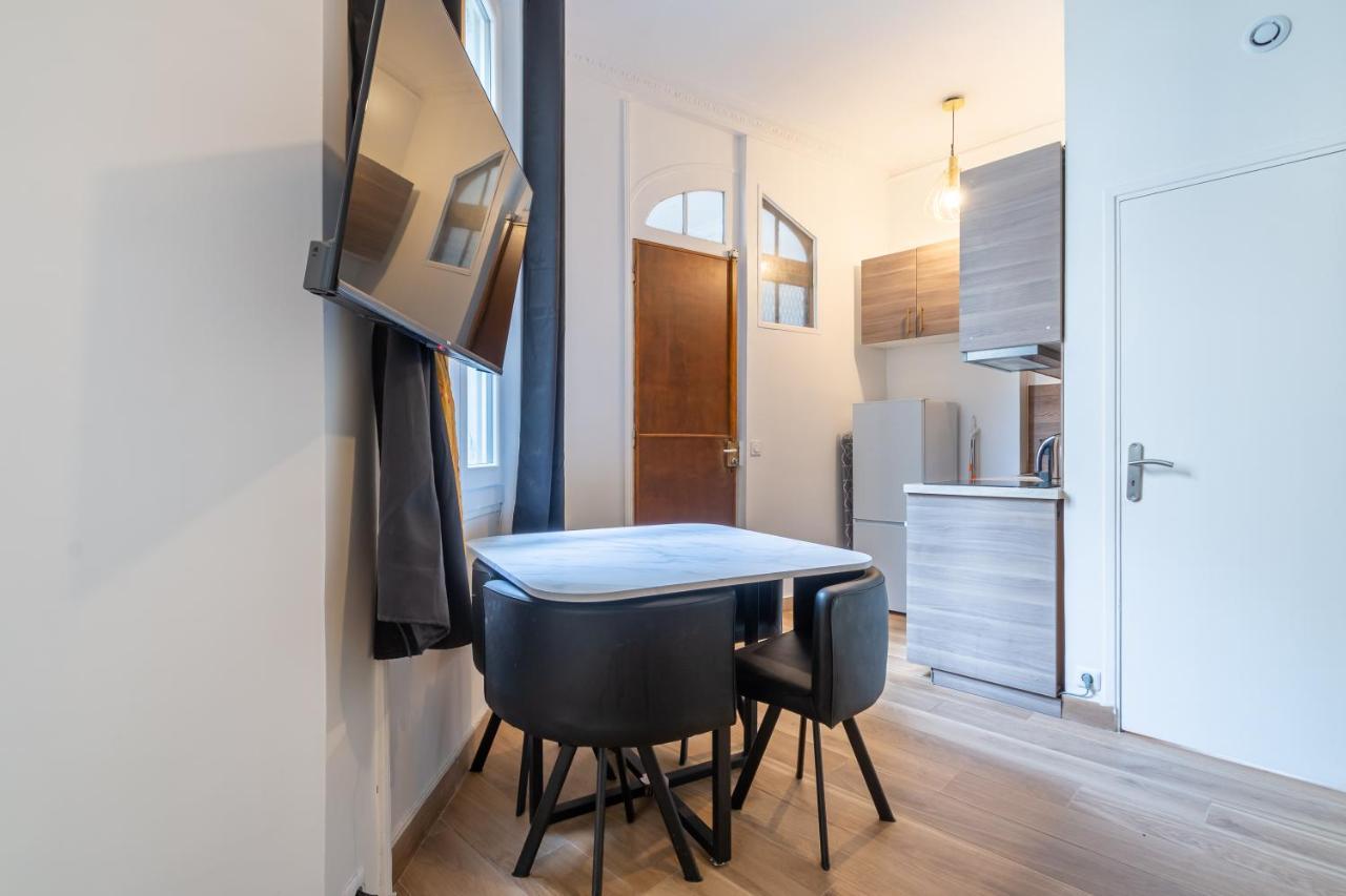 Appartement Metro Alexandre Dumas Париж Екстериор снимка